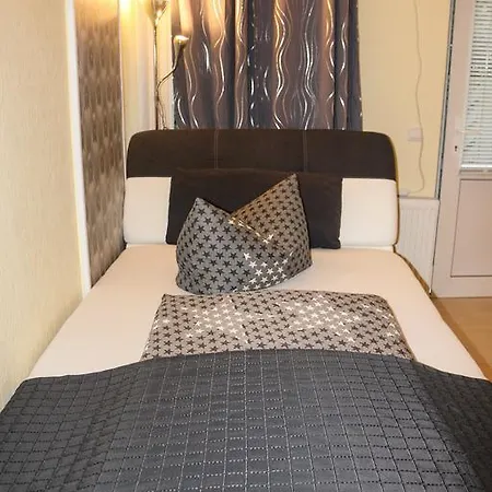 Guest house Ammerland Garni 3*